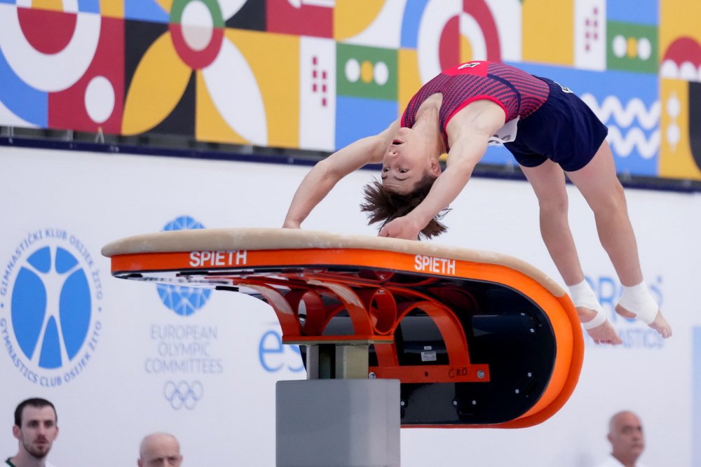 Eure Stimme für Samuel Wachter – Turnsportler des Jahres!