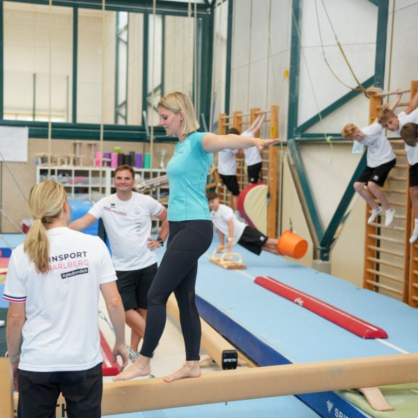 Ehrungen und Sportschnuppern im Kunstturnen beim Turnsport Vorarlberg