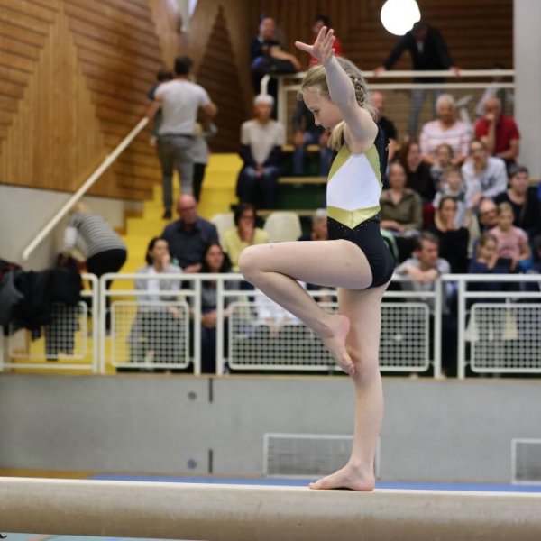 Starker Saisonstart der Turnerinnen