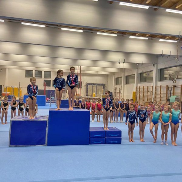 Saisonabschluss für die jüngsten Kaderturnerinnen