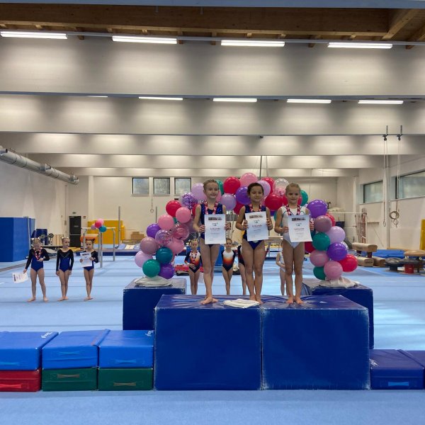 Gymtex Mini Team Cup der Kunstturnerinnen