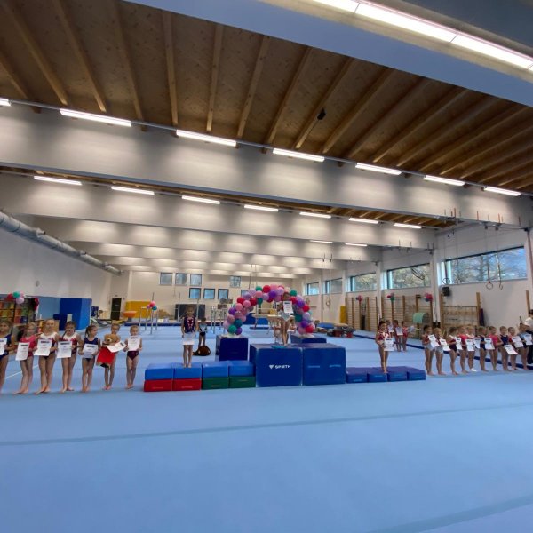 Gymtex Mini Team Cup der Kunstturnerinnen
