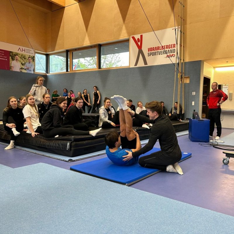 Ausschreibung C-Trainer*innen Ausbildung Team-Turnen